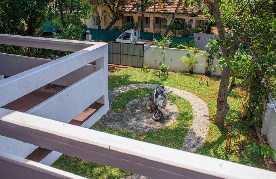 The Vintage Club Hostel Dehiwala-Mount Lavinia Exterior foto